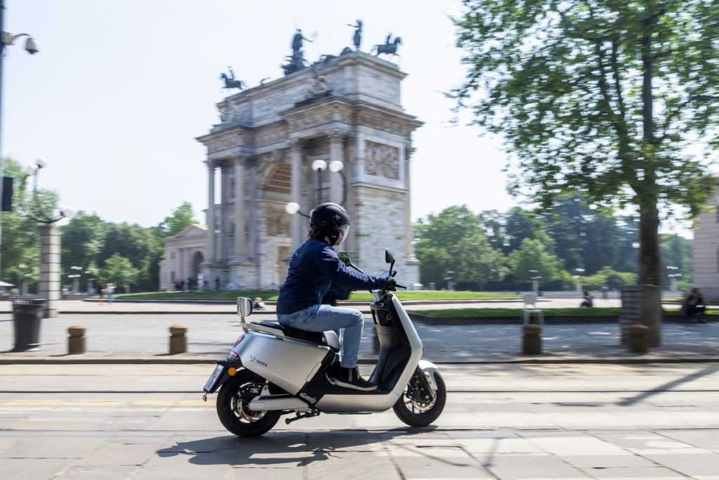 Scooter-elettrico-Yadea-G5S-3