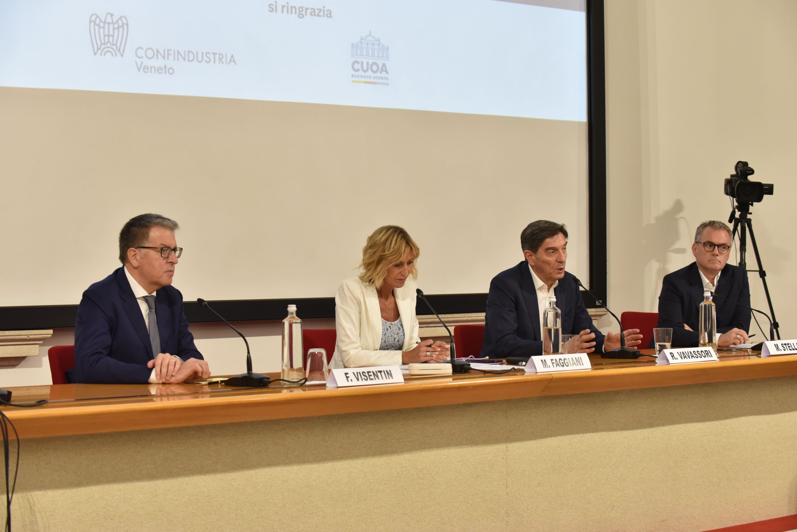 ANFIA-AlixPartners: filiera automotive fra transizione green e competitività