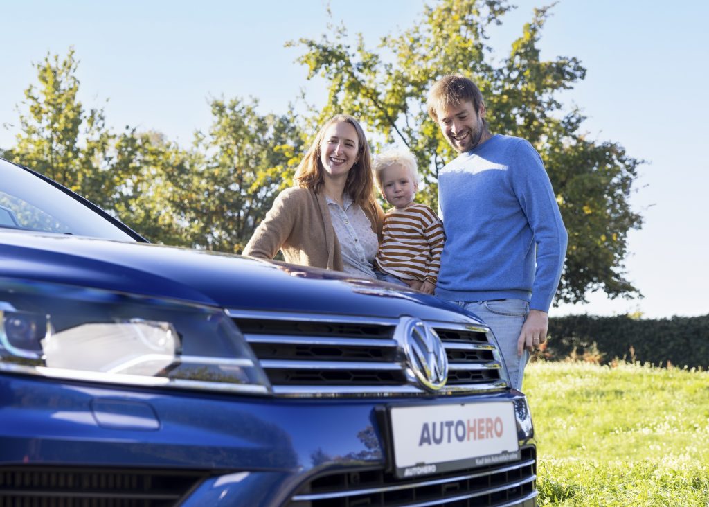 Gli italiani e l'auto: un legame indissolubile