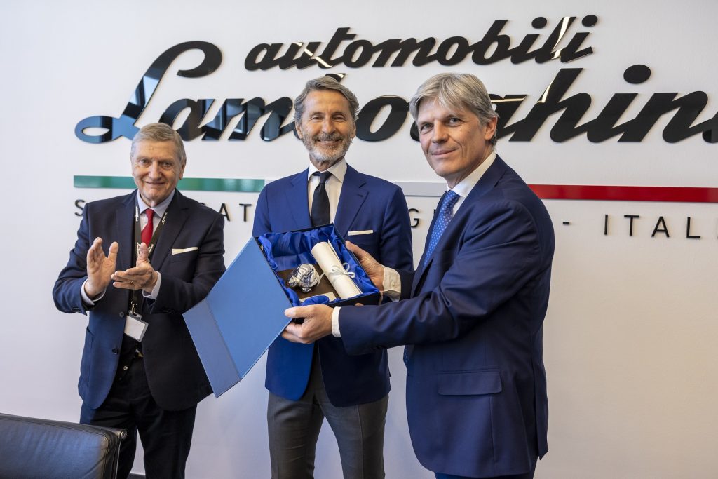 Tartaruga d'Argento: UIGA premia Winkelmann (Lamborghini)