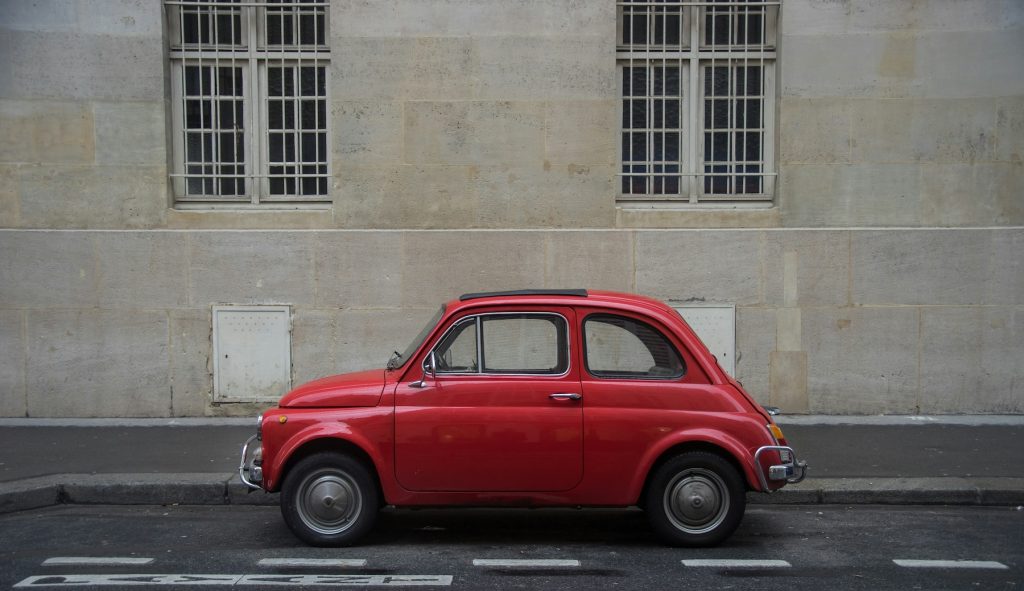 Fiat 500 Club Italia nel Movimento Italiano per la Gentilezza: un motore di valori positivi