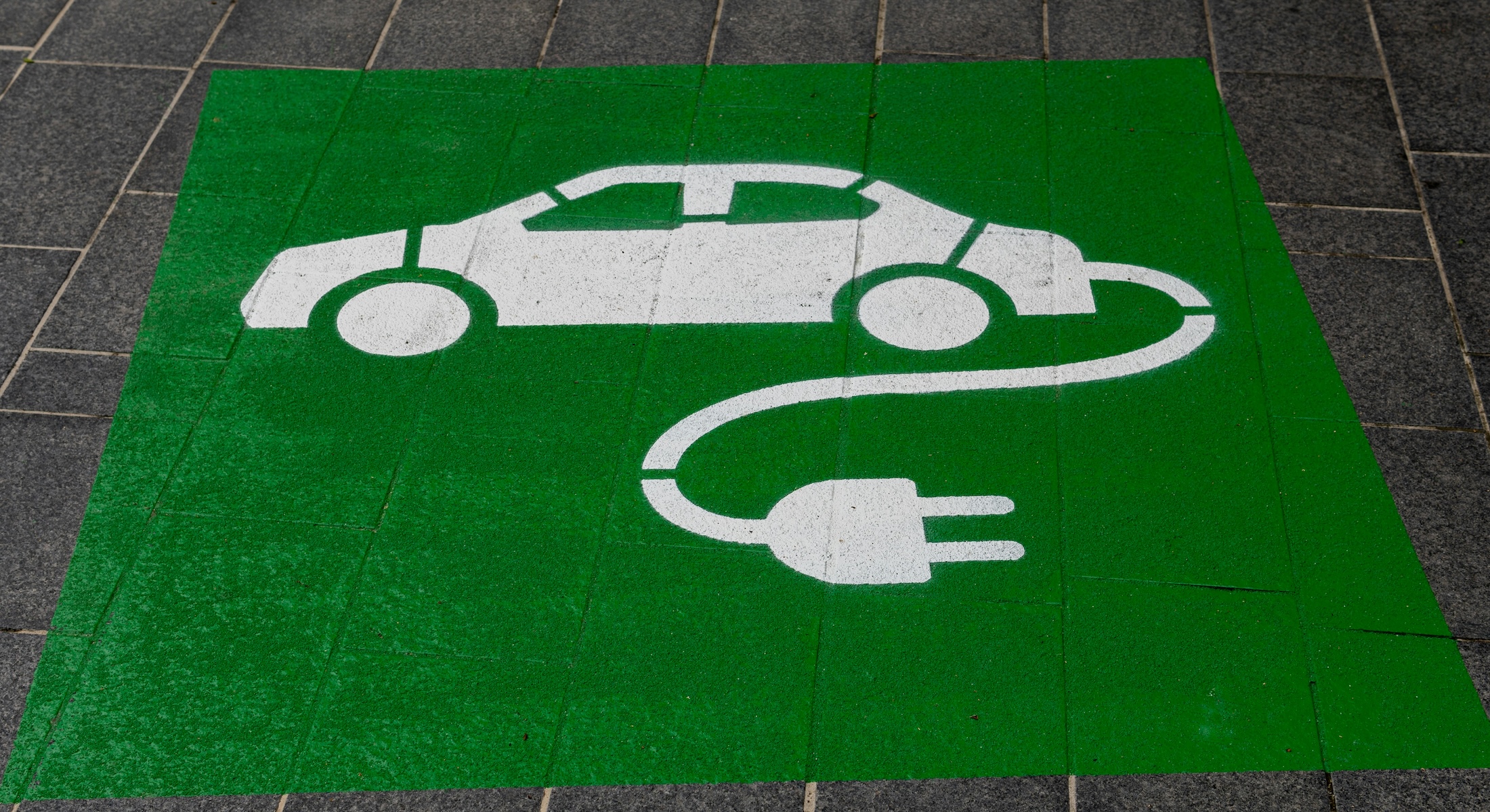 Auto elettriche, l’Italia può essere leader in Europa