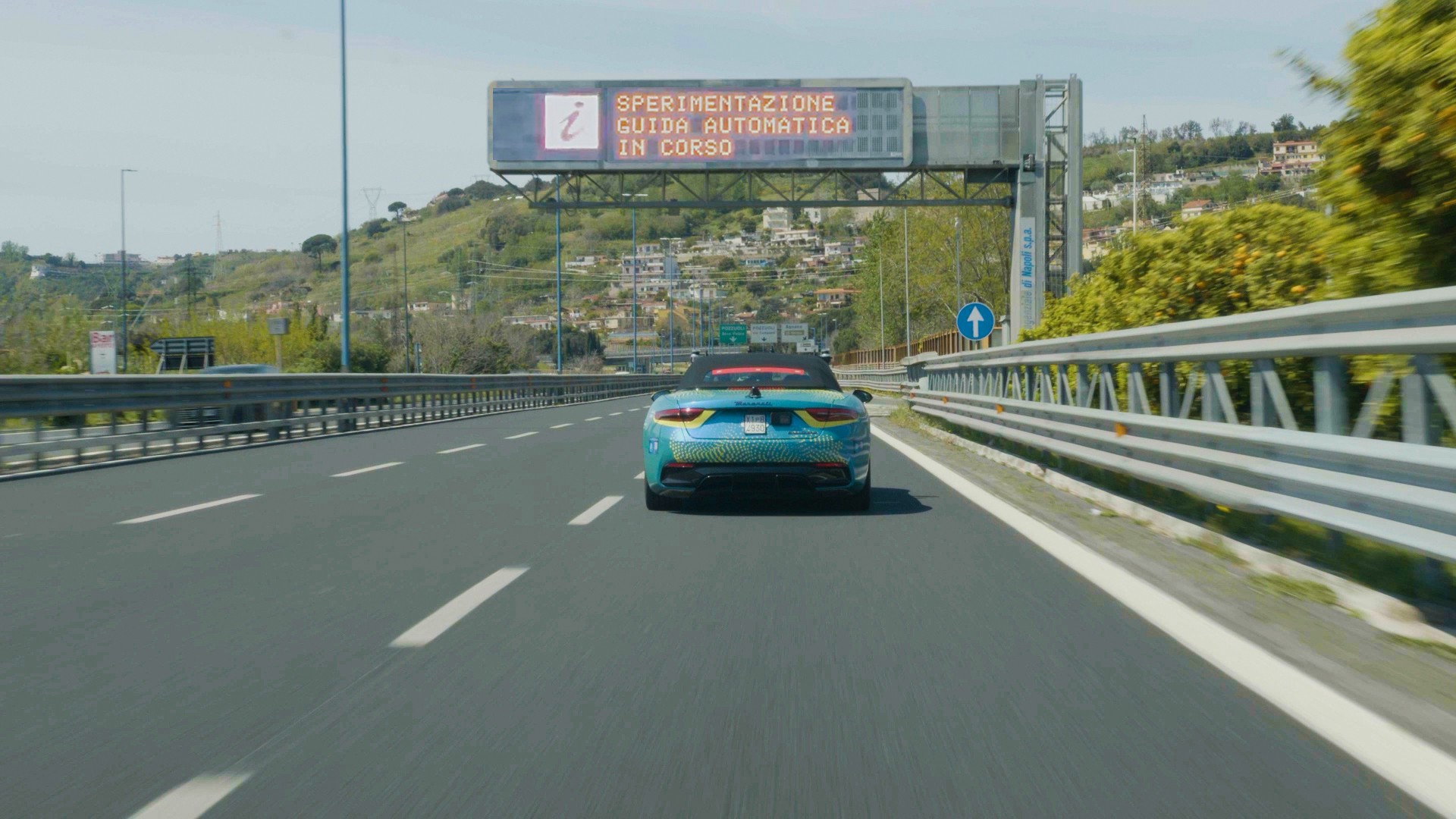 Autostrade intelligenti: al via in Italia il “Dynamic Speed Limit” sulla Tangenziale di Napoli