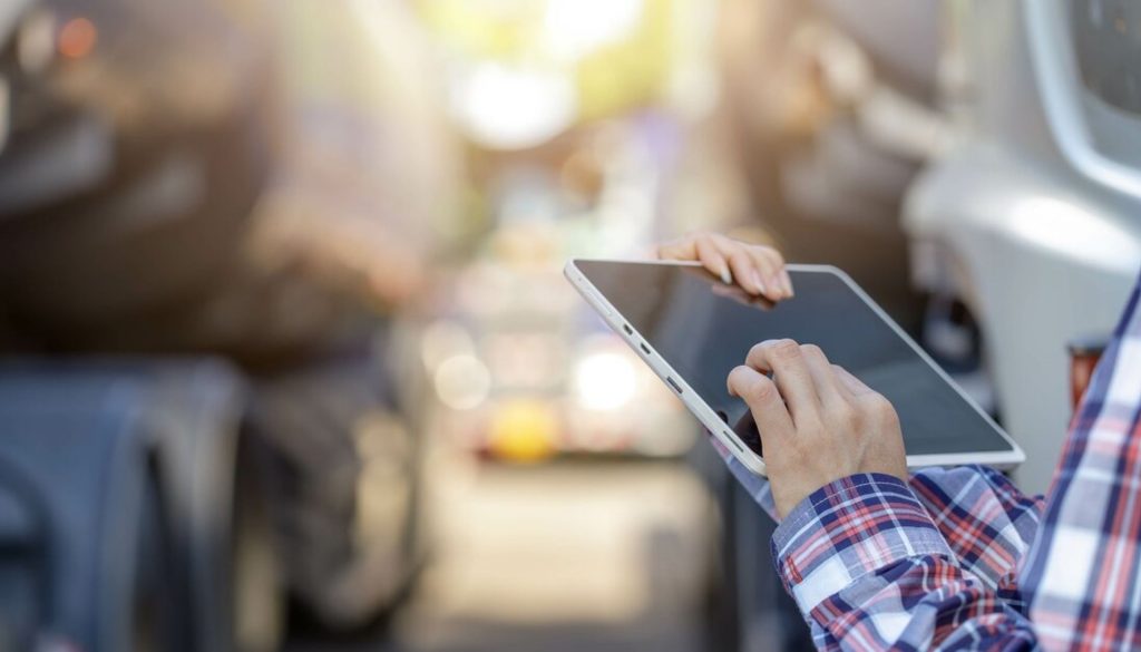 Fleet manager e AI: con Geotab Ace la sicurezza è al primo posto