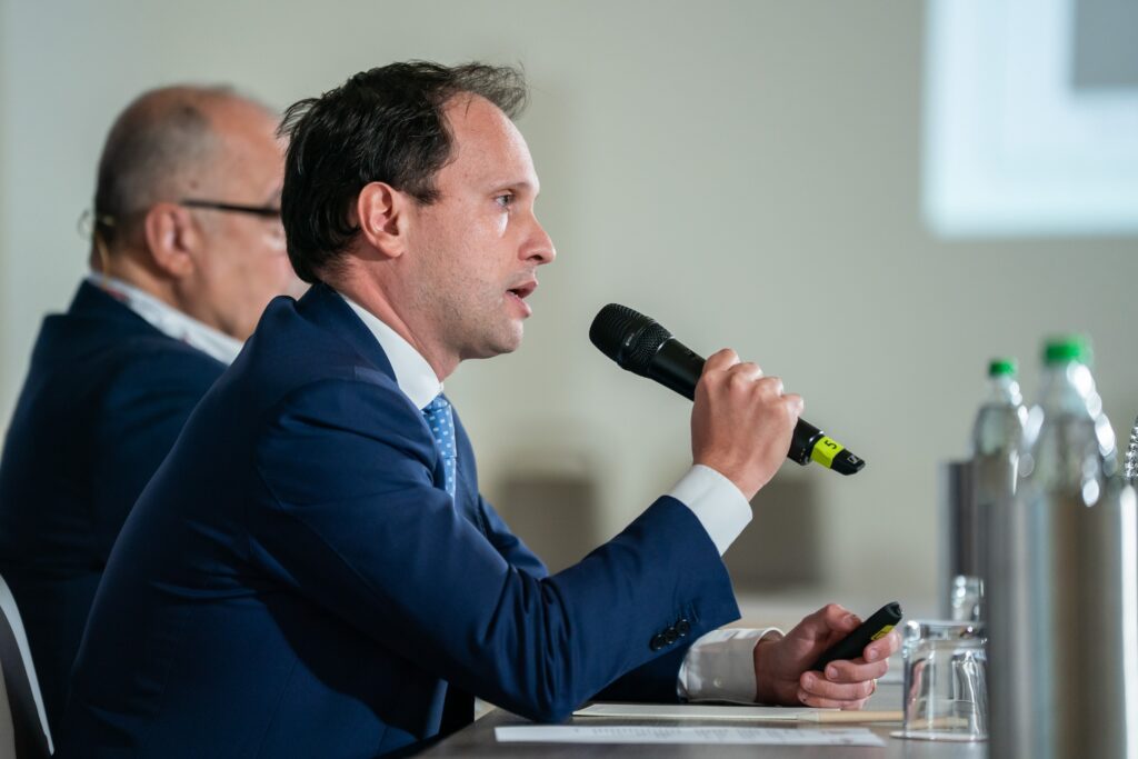 #FORUMAutoMotive: parola ad AlixPartners, filiera e politica UE