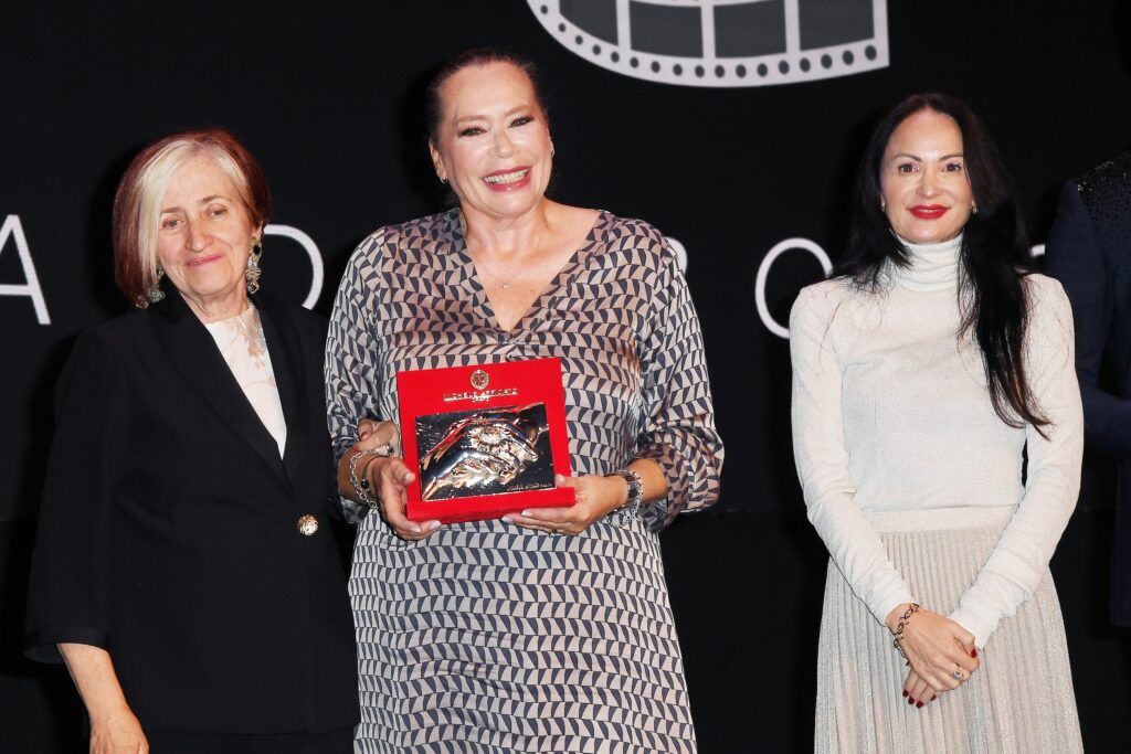 Geely Italia: al fianco di "Women for Women Against Violence"