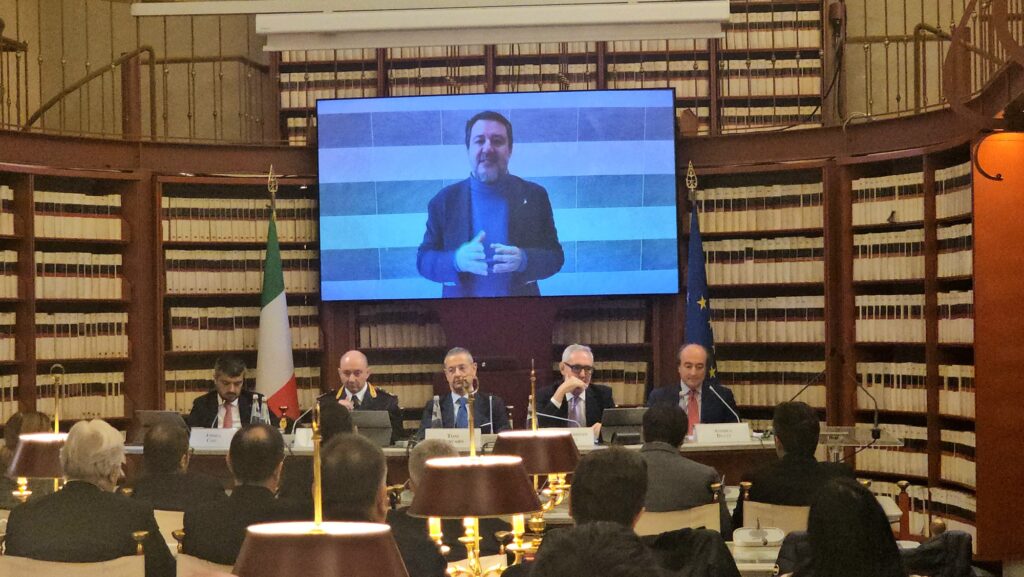 Rapporto DEKRA sulla Sicurezza Stradale 2025: fattore umano e IA decisivi per la "Vision Zero"