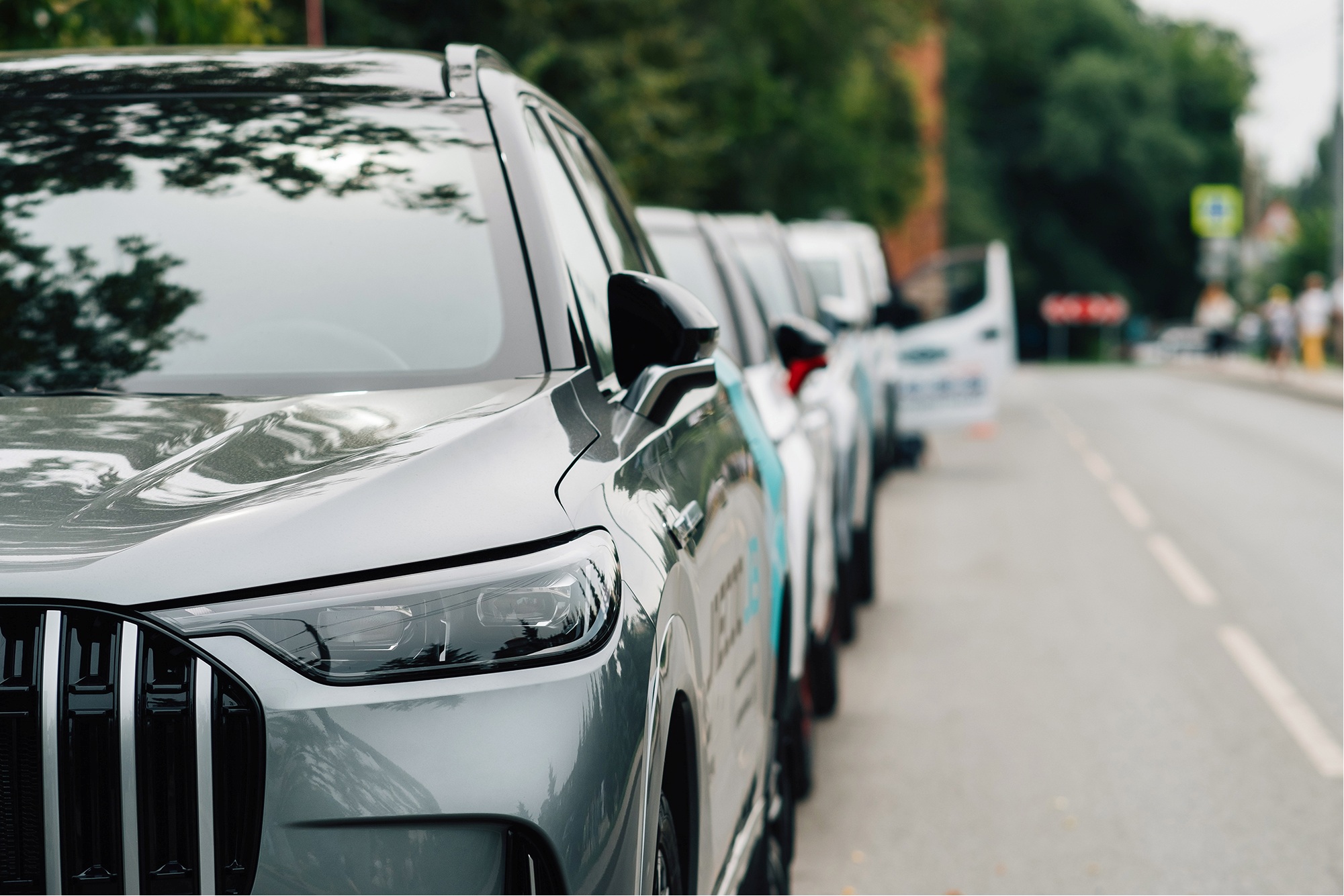 Auto cinesi, cresce la fiducia degli italiani: 7 su 10 pronti all’acquisto